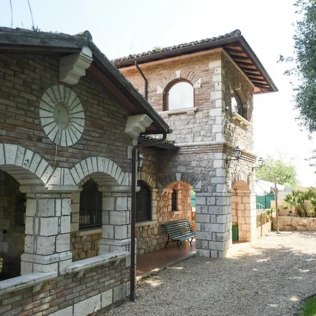 Casale Esmeralda Norma